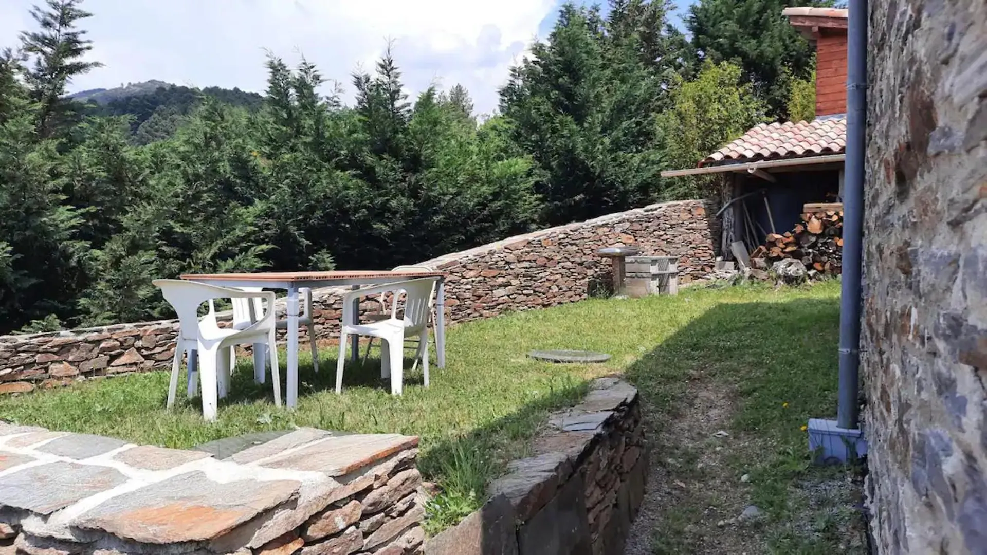 Holiday home Gite Des Ressources Malbosc